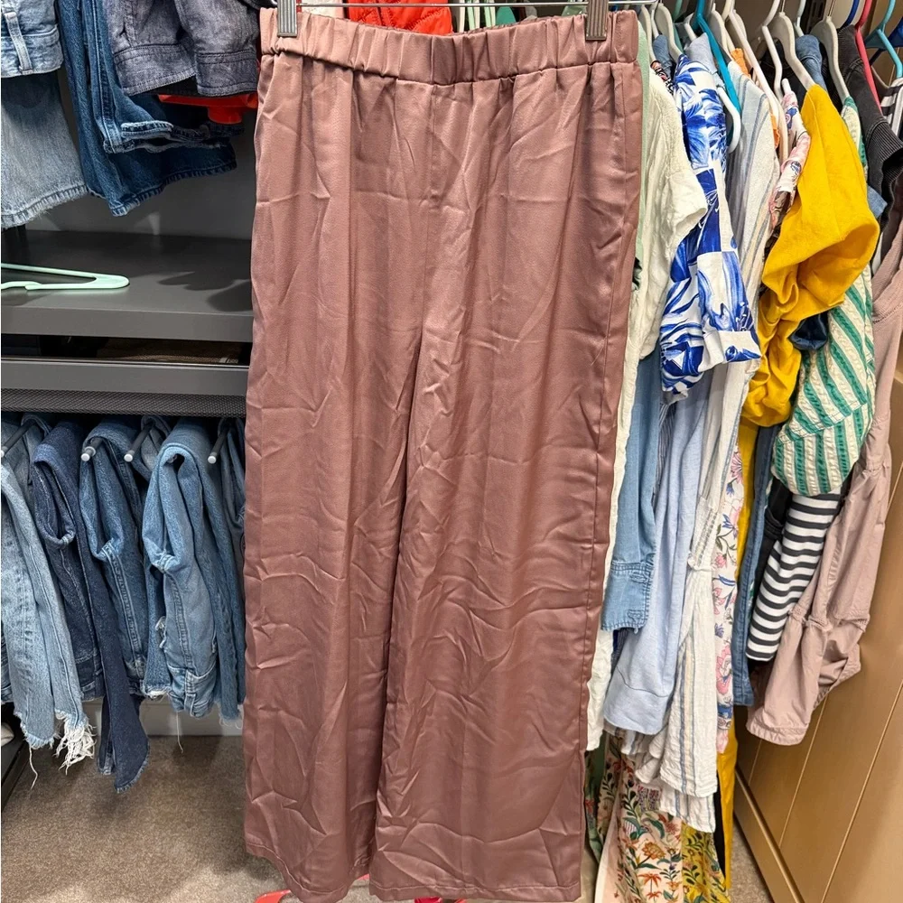Brown satin strapless set - Picture 3 of 7